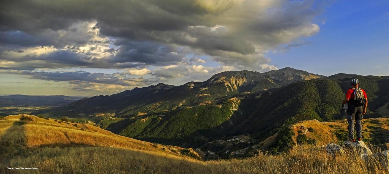 B&B Il Buon Cammino Roccamandolfi Eksteriør billede